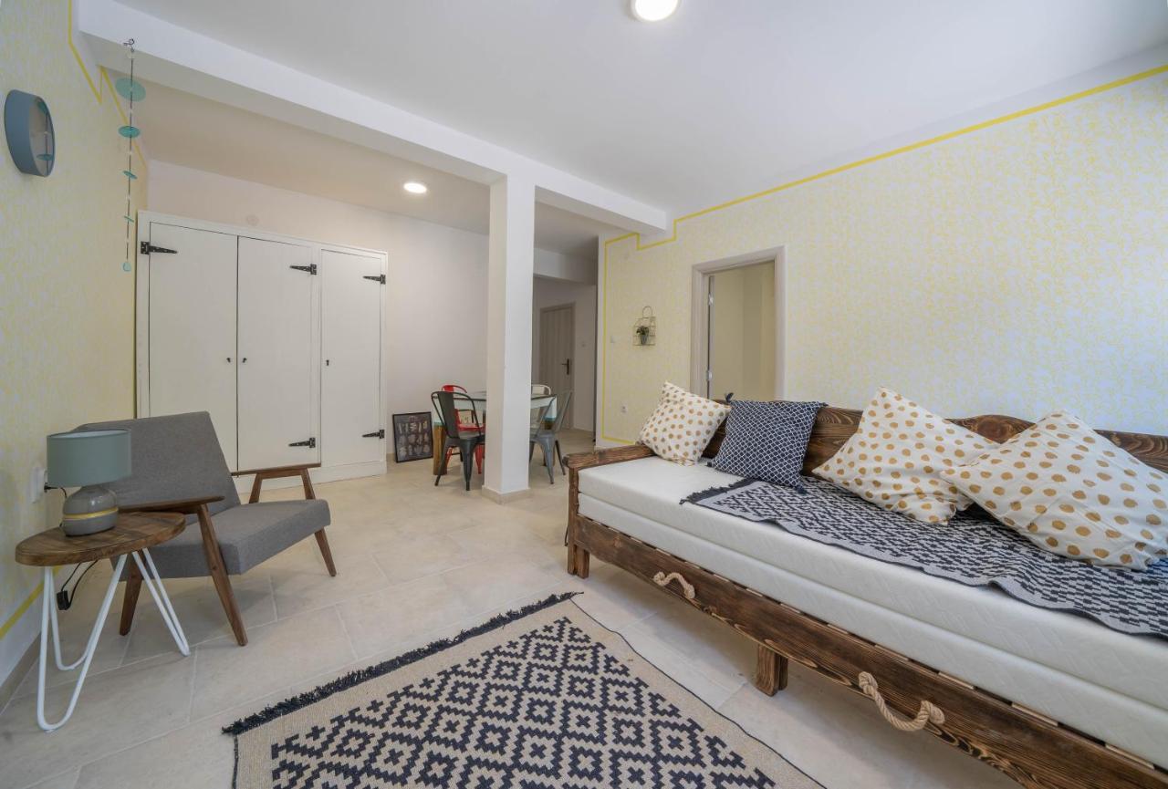 Apartments Oliva ริซาน ภายนอก รูปภาพ